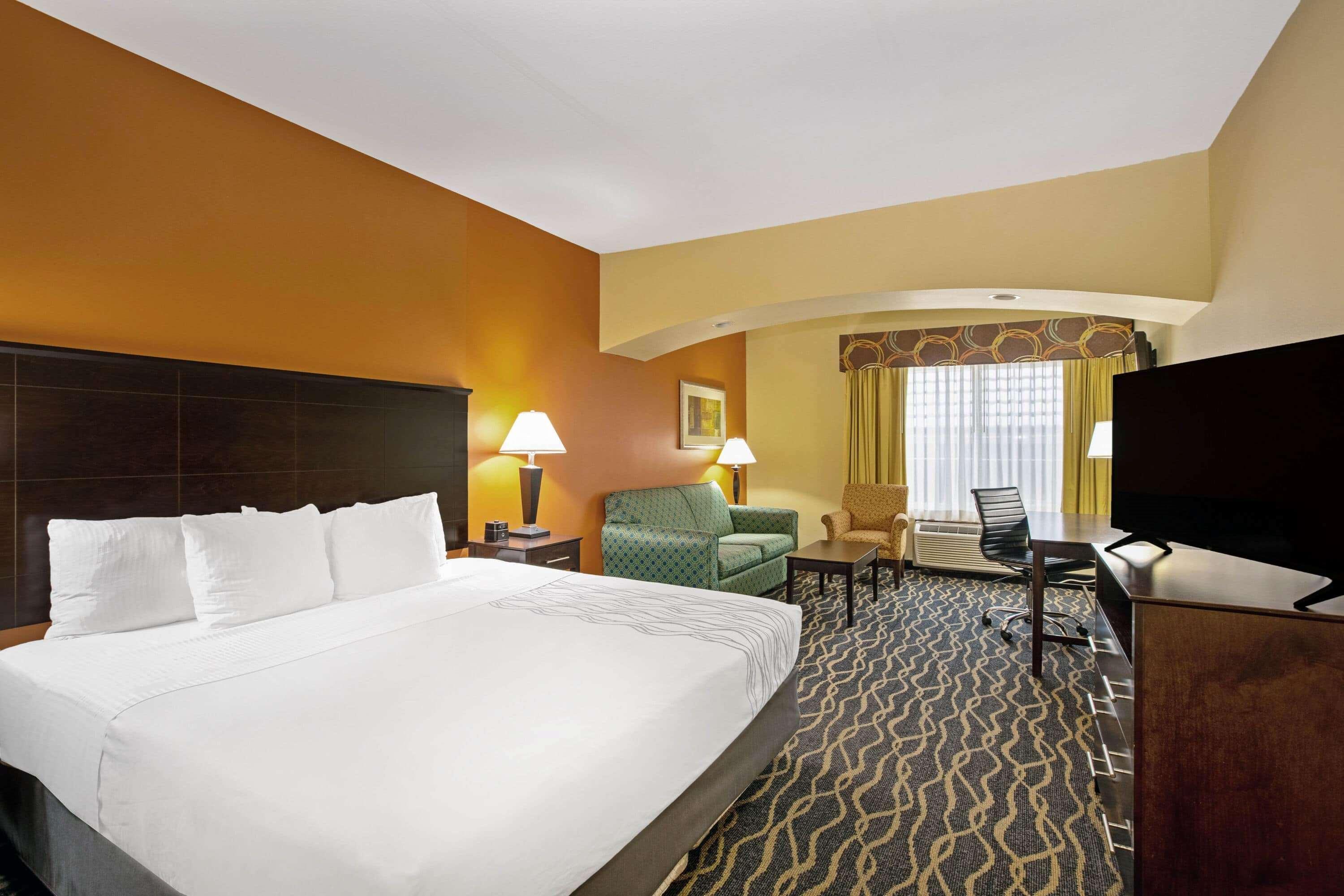 Hotel La Quinta By Wyndham Tulsa Airport / Expo Square Exterior foto