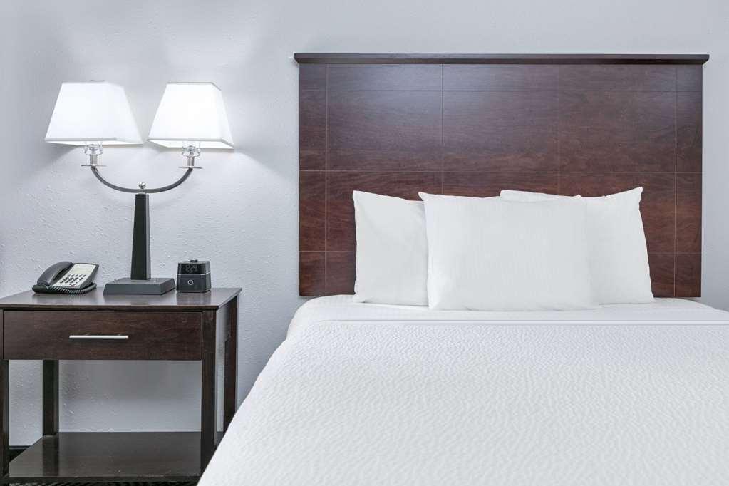 Hotel La Quinta By Wyndham Tulsa Airport / Expo Square Habitación foto
